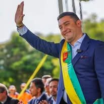 SUBACHOQUE EN BUENAS MANOS.” ADEMAS TAMBIEN ES UN GRAN PROFESIONAL DEL PERIODISMO”. EL HOY:” ALCALDE JORGE ALBERTO CAMACHO LIZARAZO.».